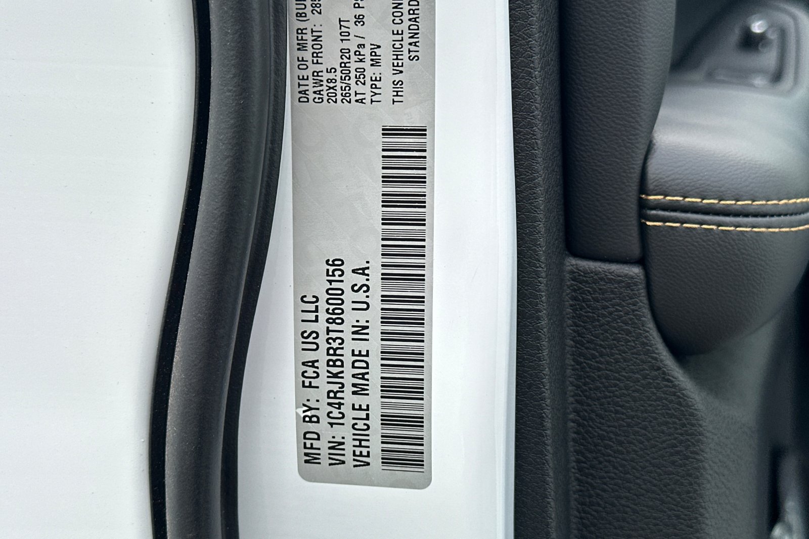 New 2026 Jeep Grand Cherokee L Limited AWD/4WD image 29