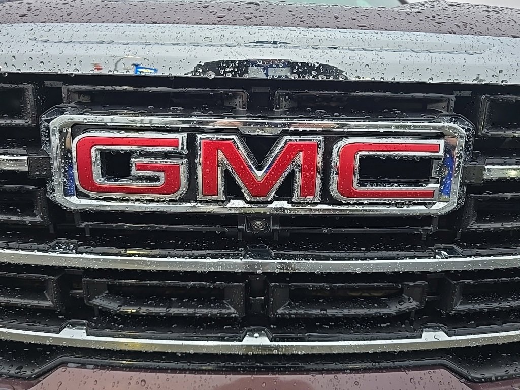 Used 2024 GMC Acadia Elevation image 34