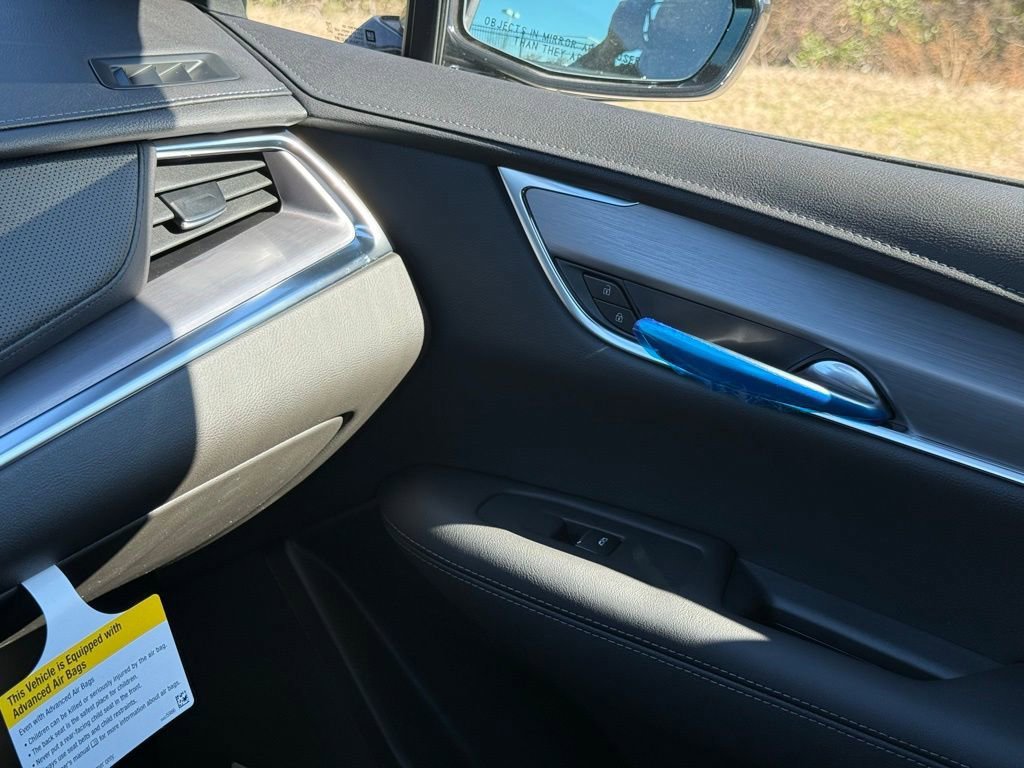 New 2026 Cadillac XT5 Luxury image 33