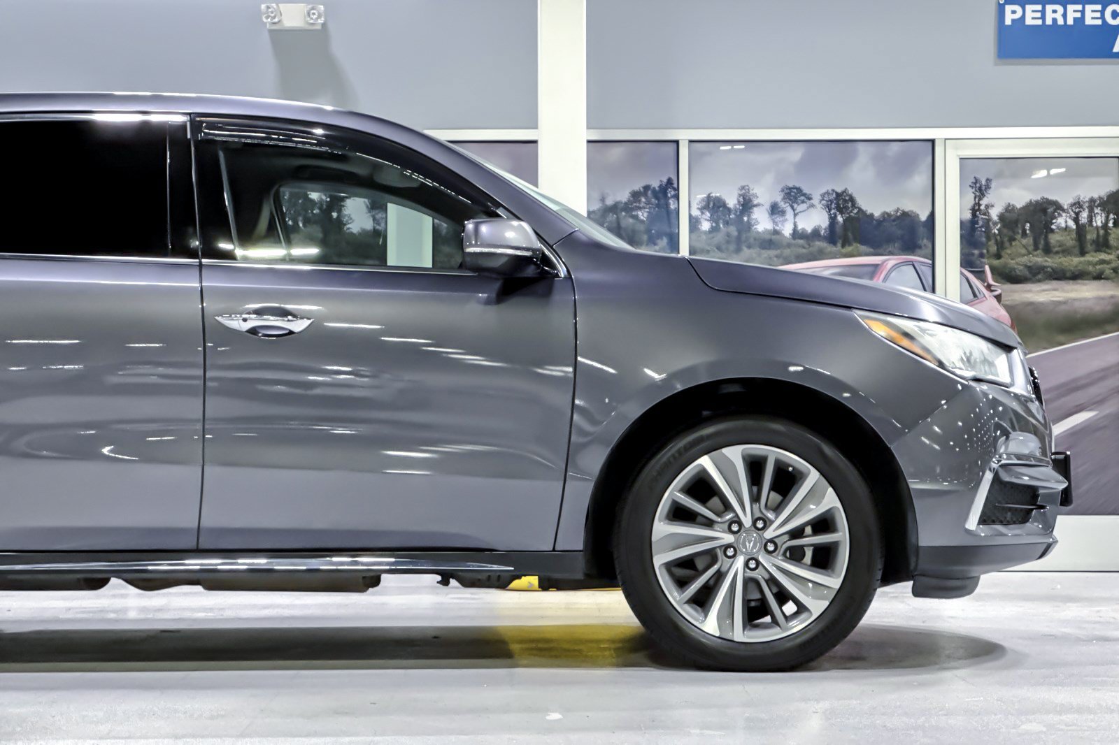 Used 2018 Acura MDX w/ Technology Package FWD image 37