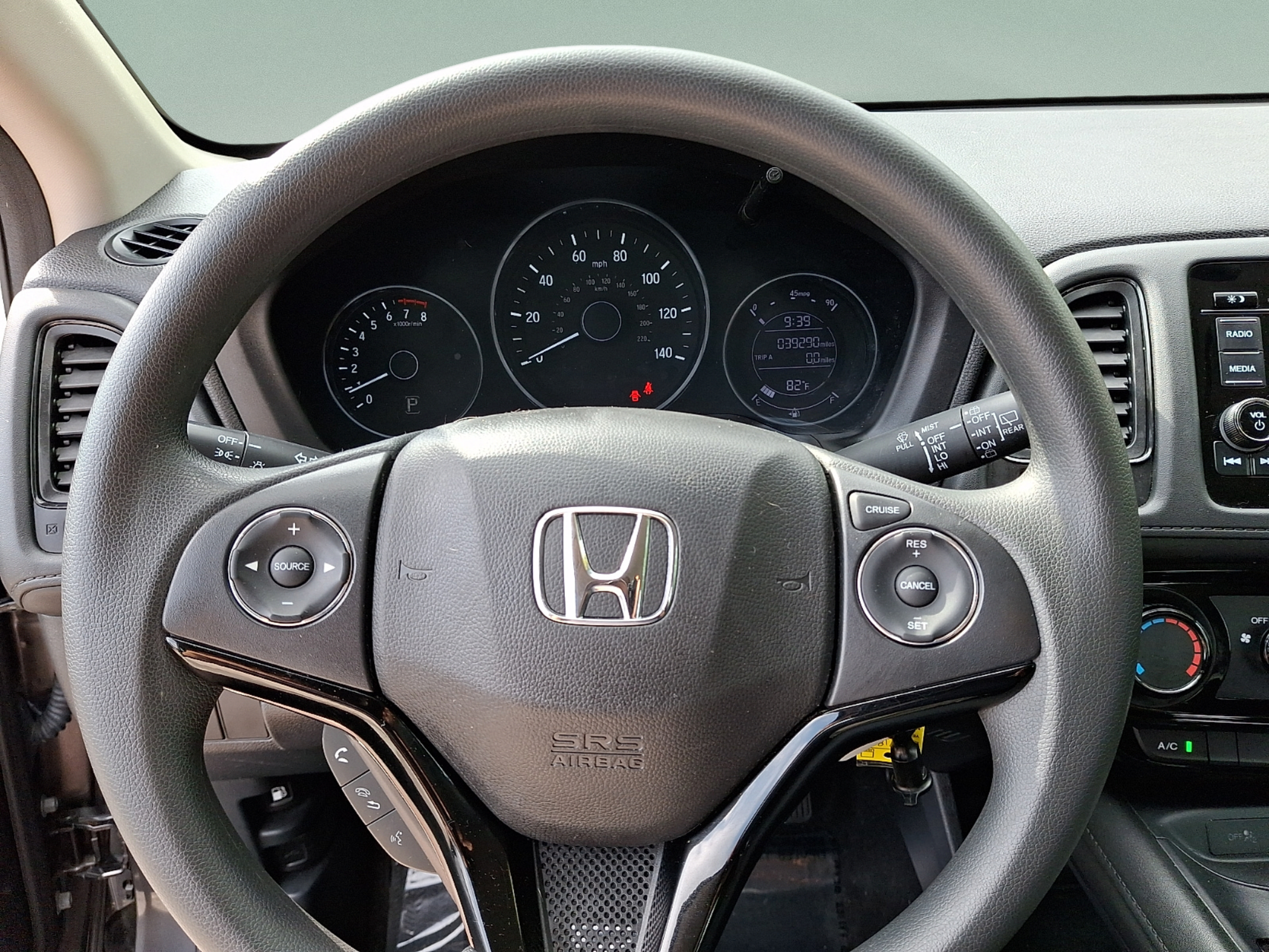 Used 2021 Honda HR-V LX image 19