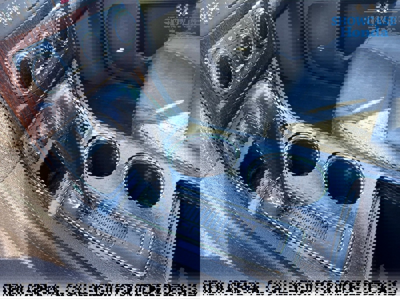 Used 2015 Chevrolet Traverse LT image 11