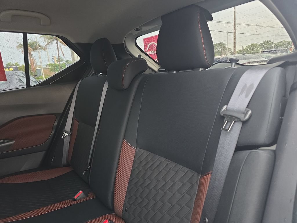 Certified 2024 Nissan Kicks SR FWD image 20