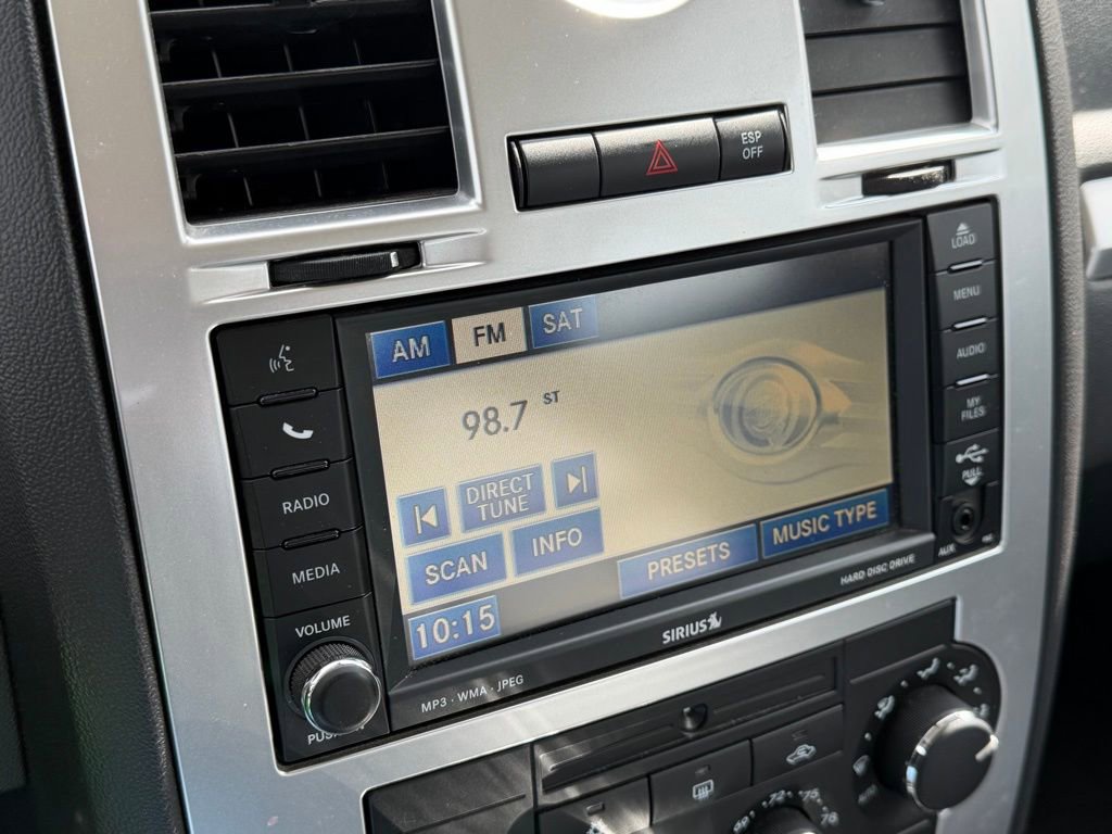 Used 2010 Chrysler 300 Touring image 19