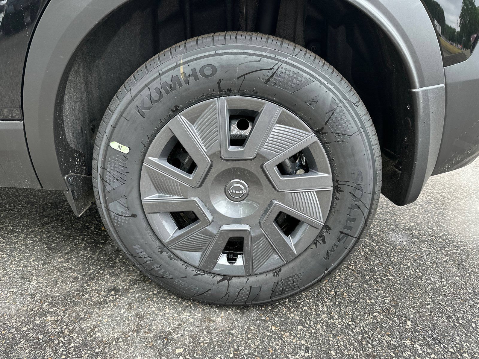 New 2026 Nissan Kicks S FWD image 17