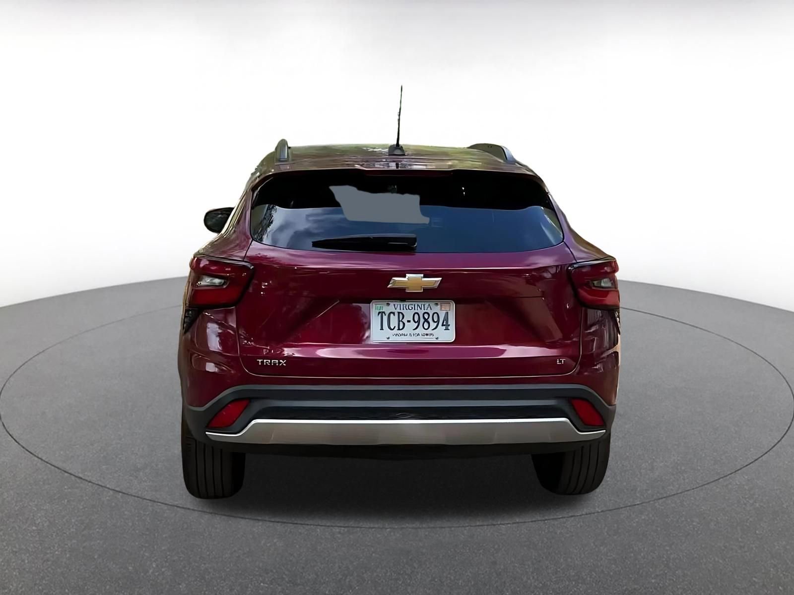 Used 2025 Chevrolet Trax LT w/ LT Convenience Package image 12