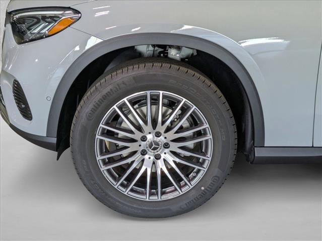 New 2026 Mercedes-Benz GLC 300 image 9