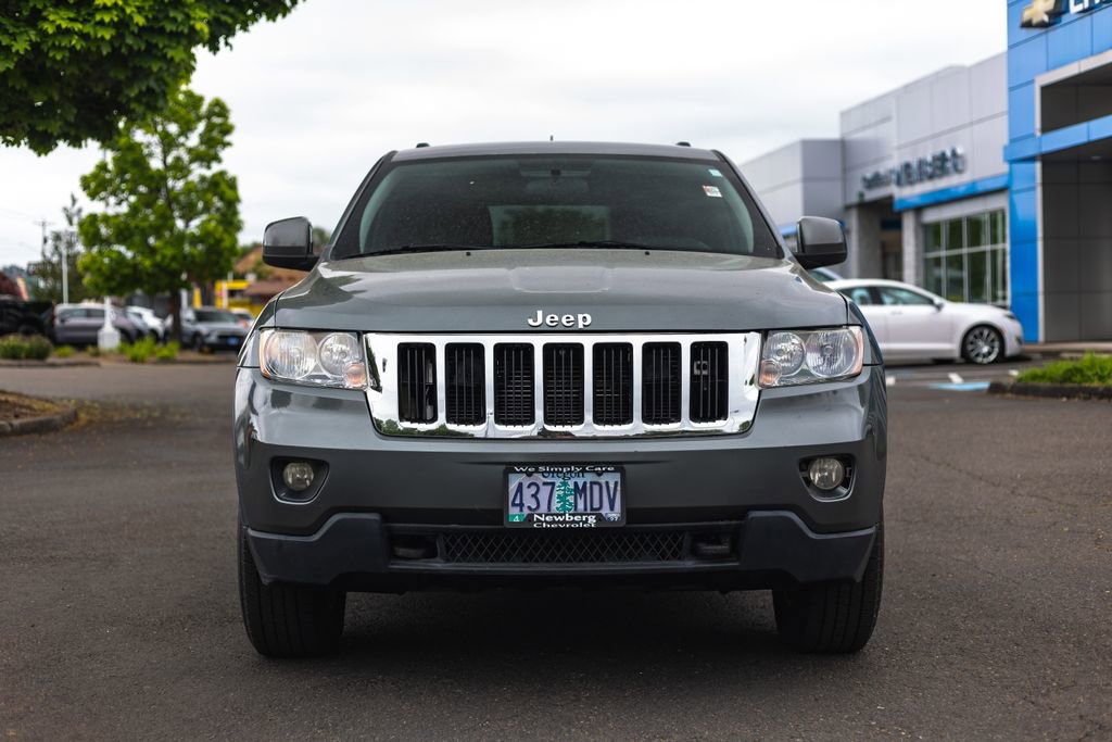 Used 2012 Jeep Grand Cherokee Laredo w/ Laredo E Group AWD/4WD image 7