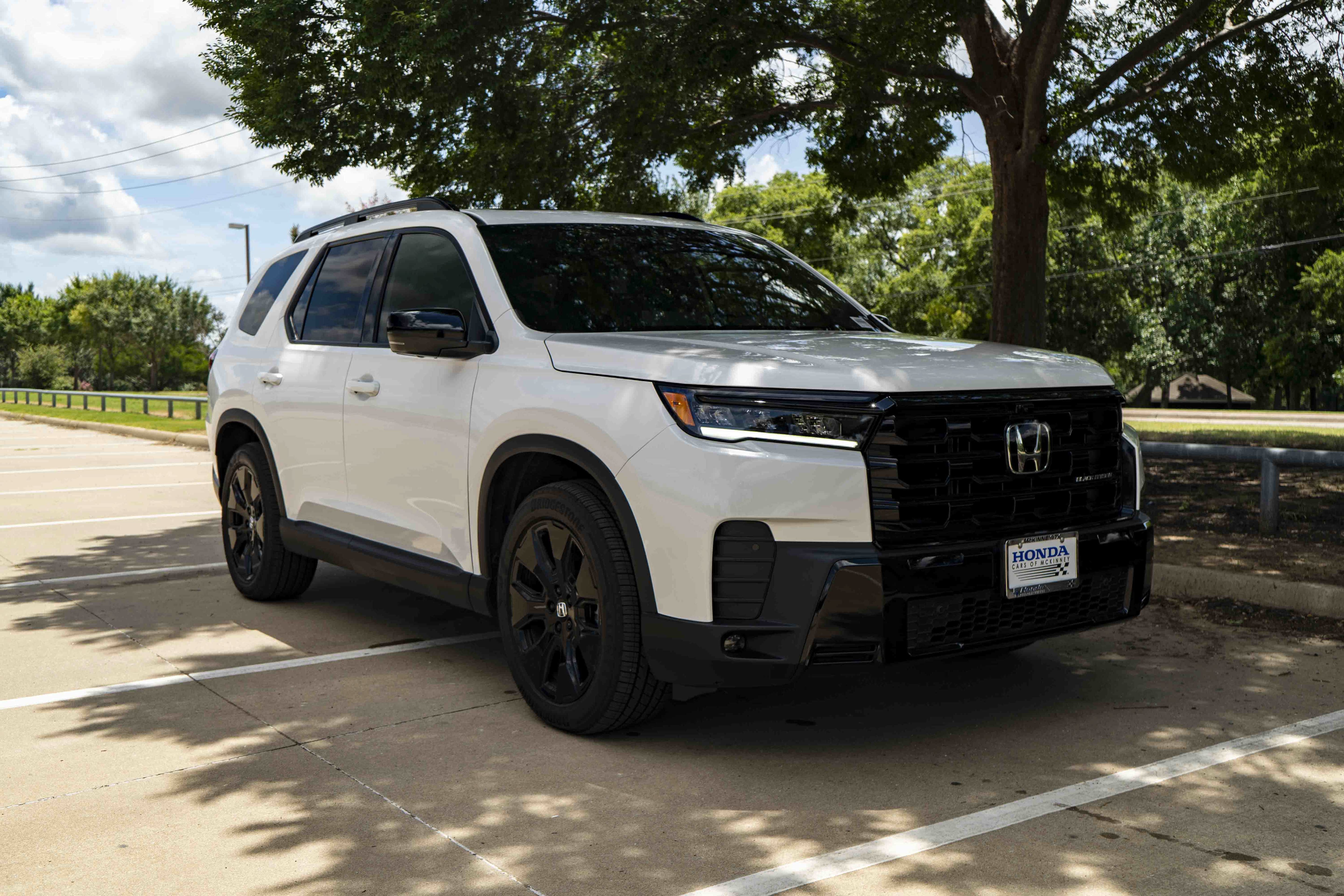 Used 2026 Honda Pilot Black Edition video 2