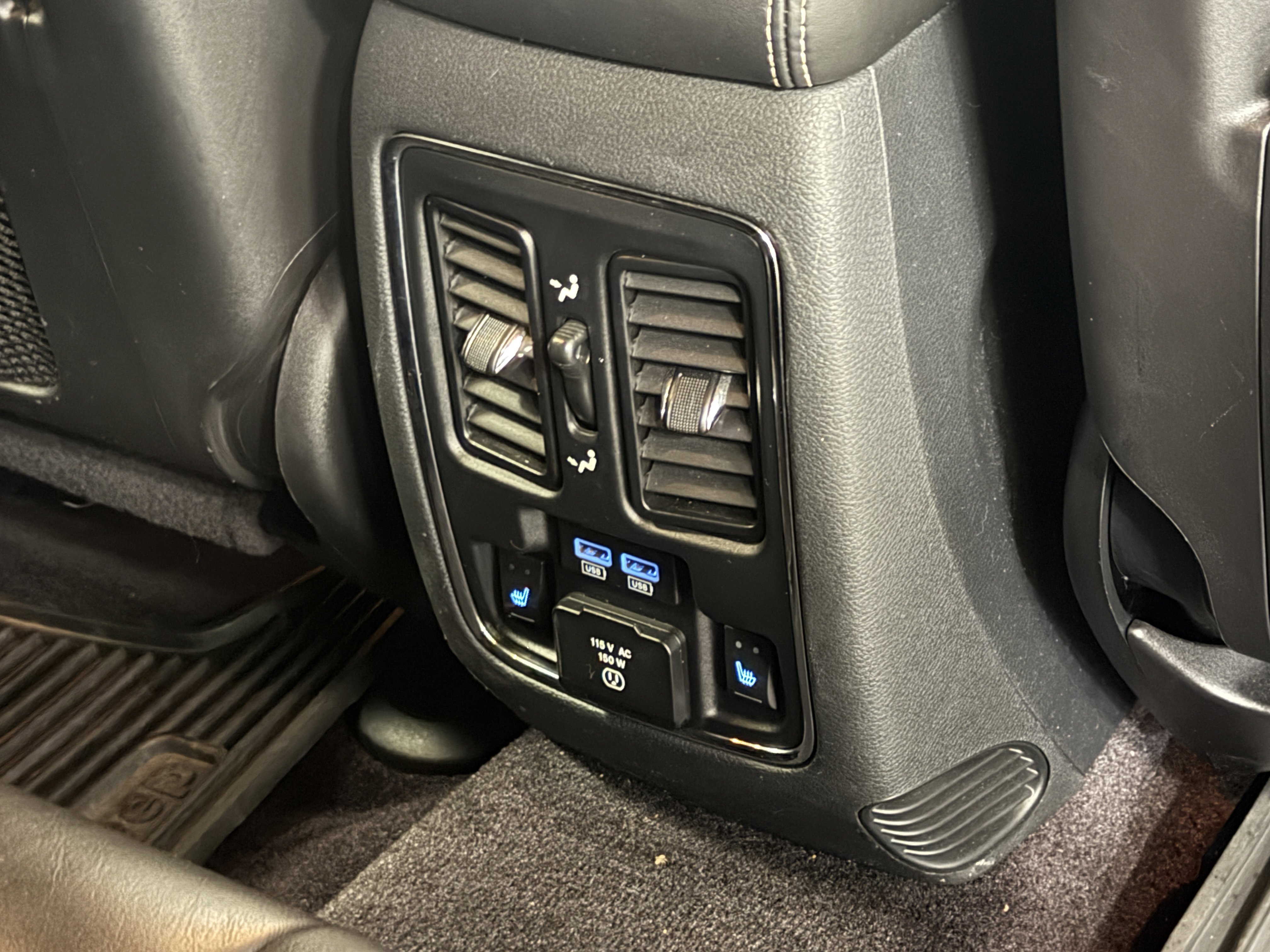 Used 2015 Jeep Grand Cherokee Overland AWD/4WD image 24