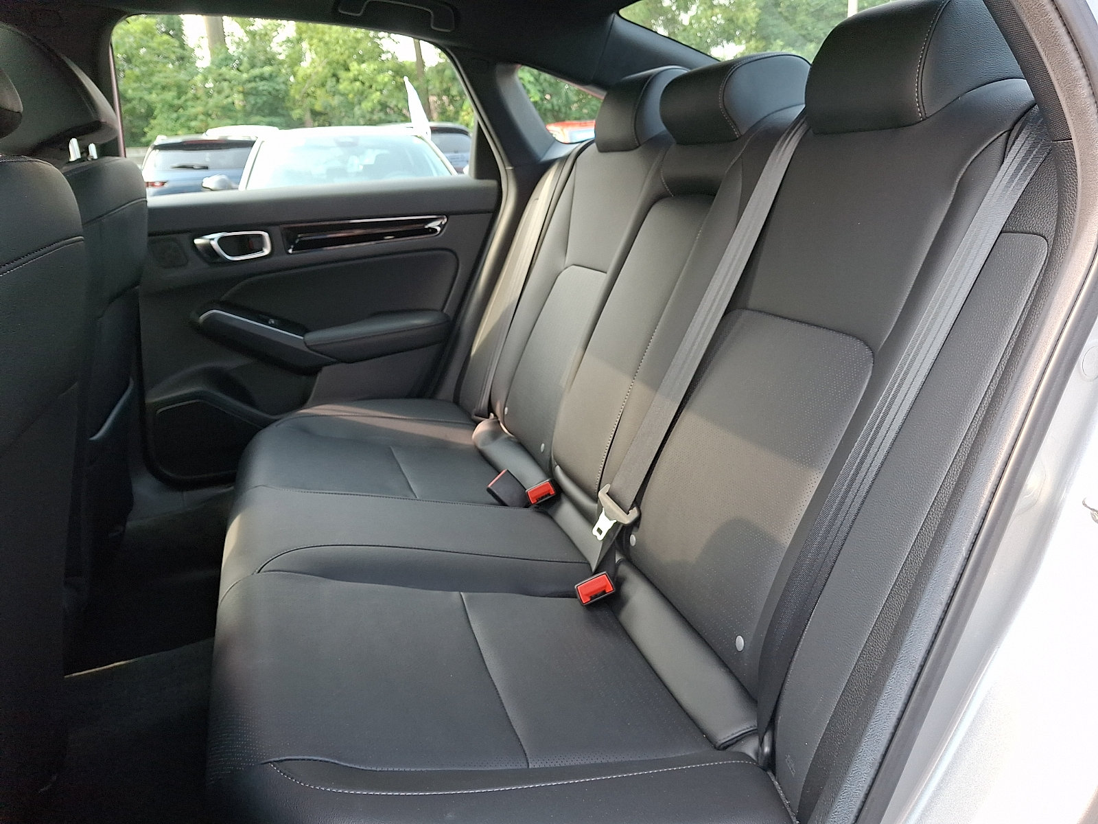 Certified 2025 Honda Civic FWD Hybrid Sedan image 7