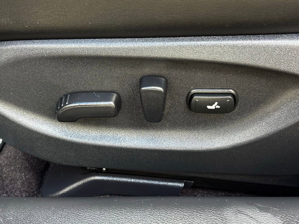 Certified 2023 INFINITI Q50 Luxe w/ Cargo Package image 17