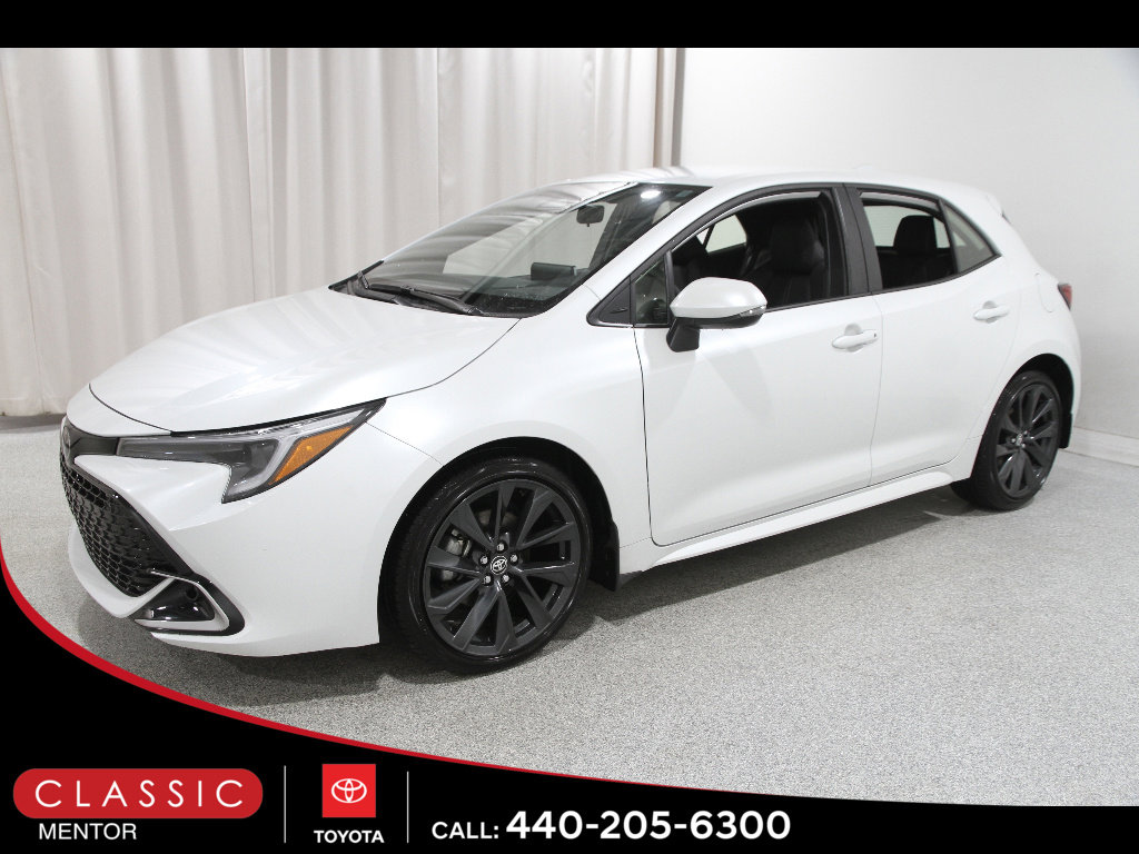 Certified 2025 Toyota Corolla XSE image 3