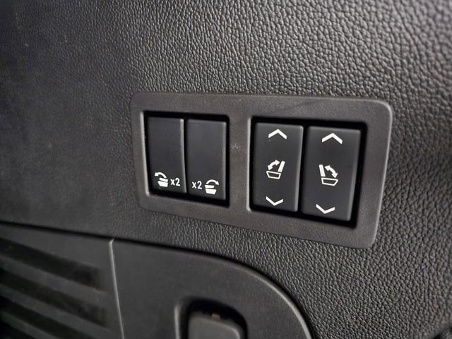 Used 2018 Chevrolet Tahoe LT w/ LT Signature Package image 38