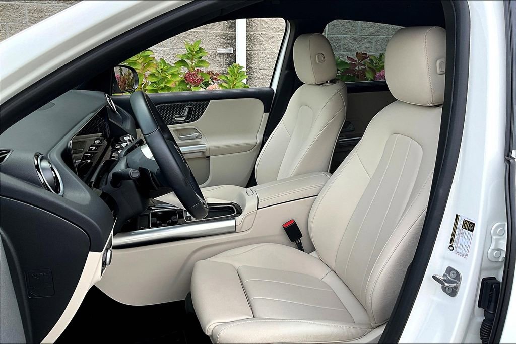 Certified 2025 Mercedes-Benz GLA 250 4MATIC image 27
