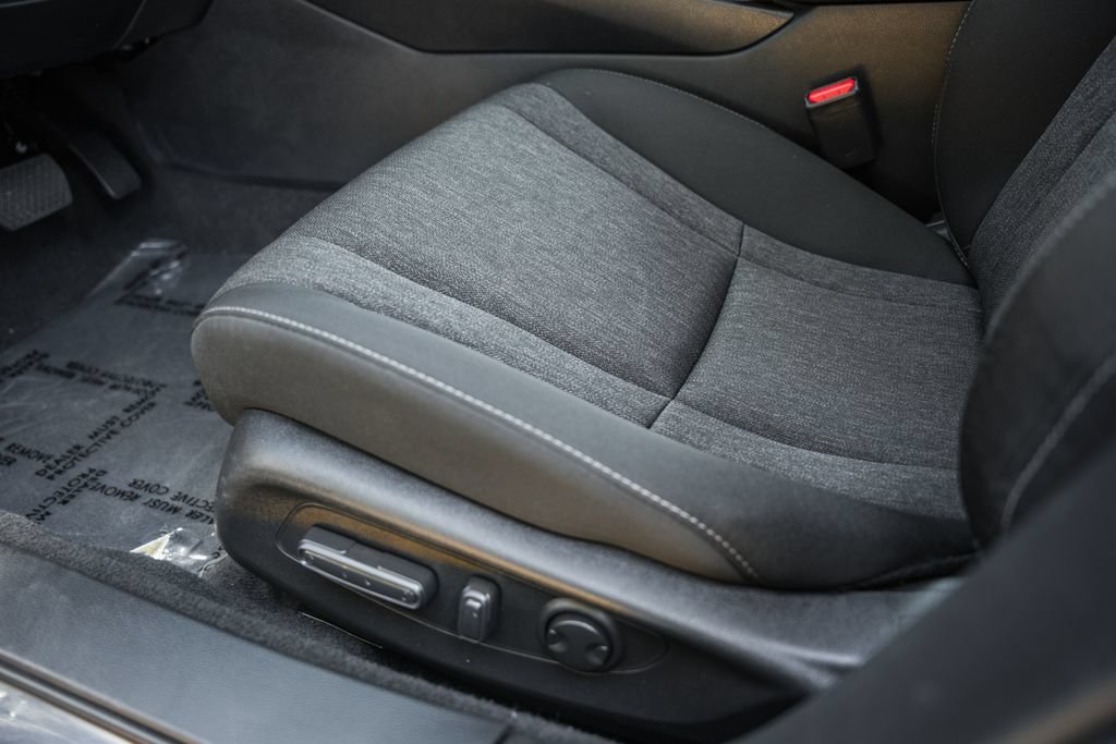 Used 2025 Honda Accord SE image 29
