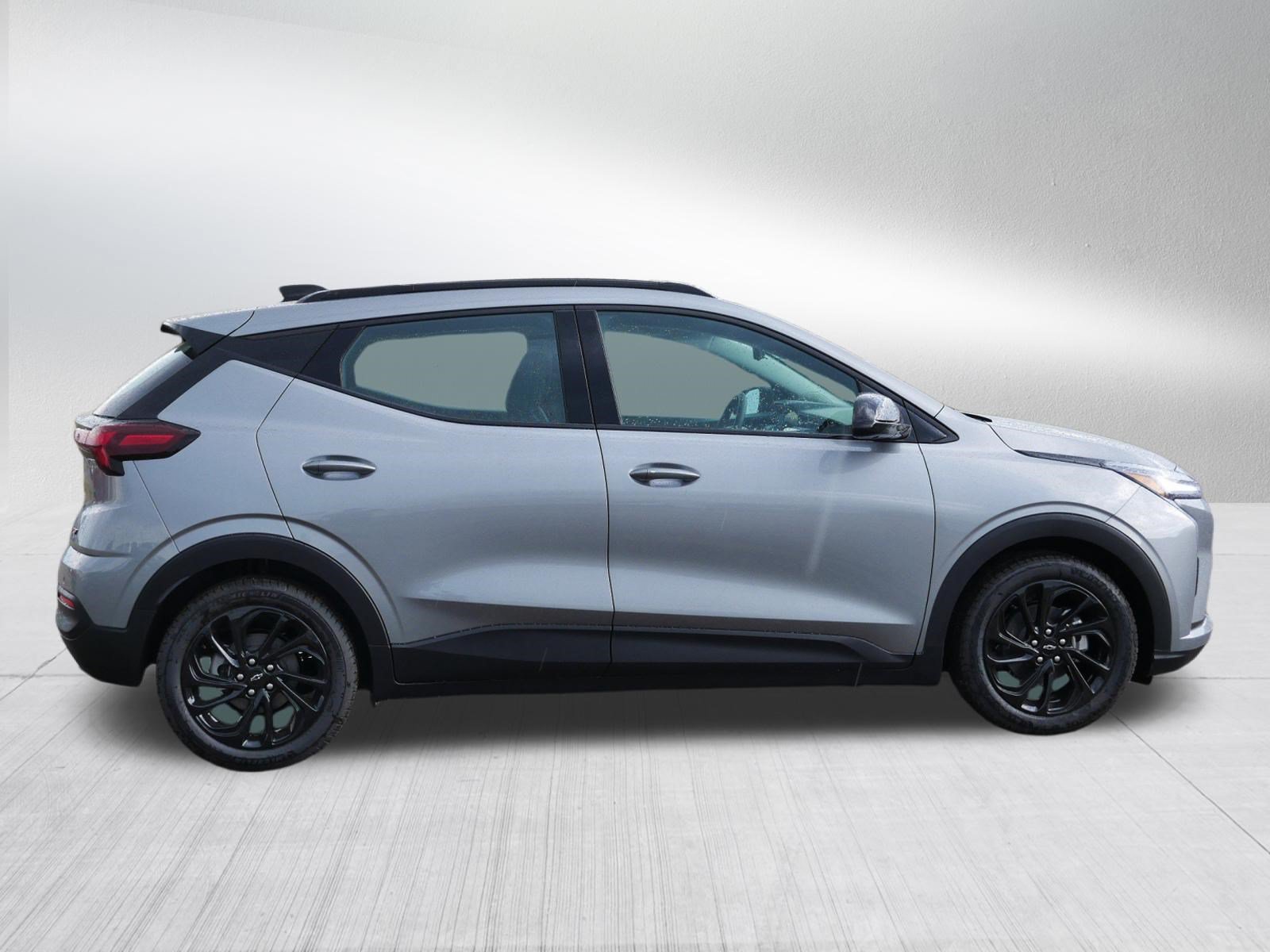 New 2027 Chevrolet Bolt RS w/ Technology Package FWD image 6