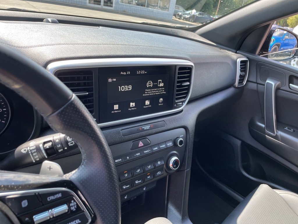 Used 2022 Kia Sportage Nightfall Edition image 5