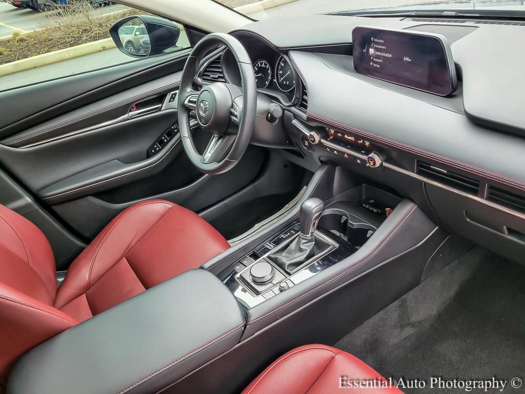 Used 2022 MAZDA MAZDA3 s FWD image 31