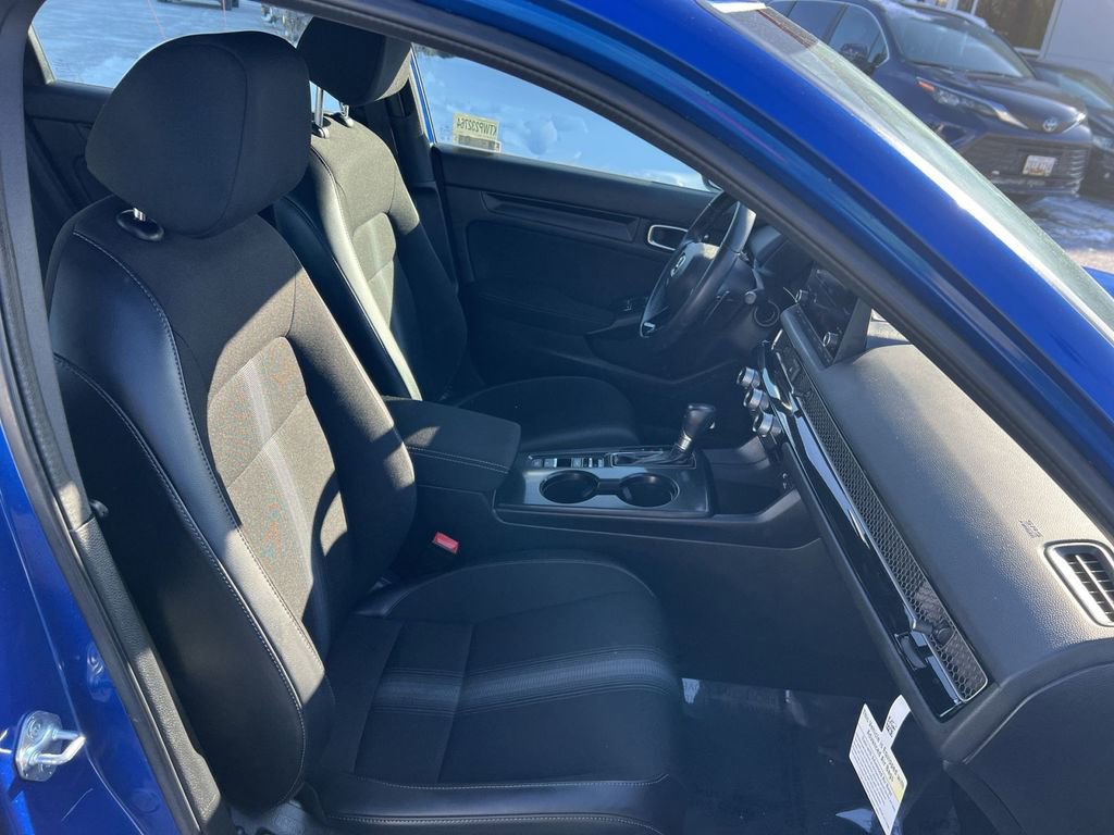 Used 2023 Honda Civic Sport image 24