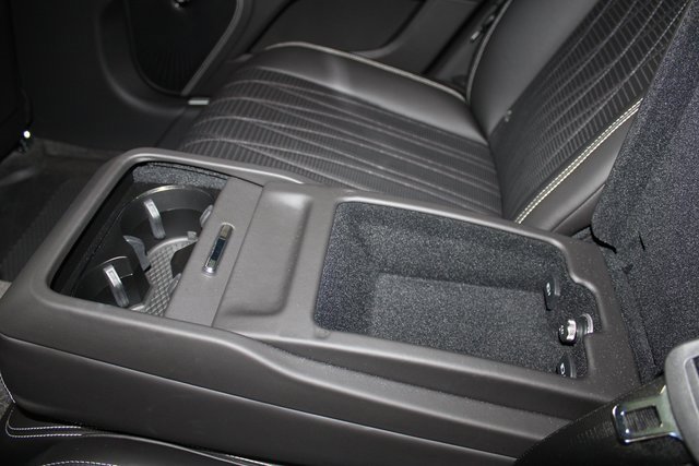 Used 2022 Bentley Flying Spur V8 image 14