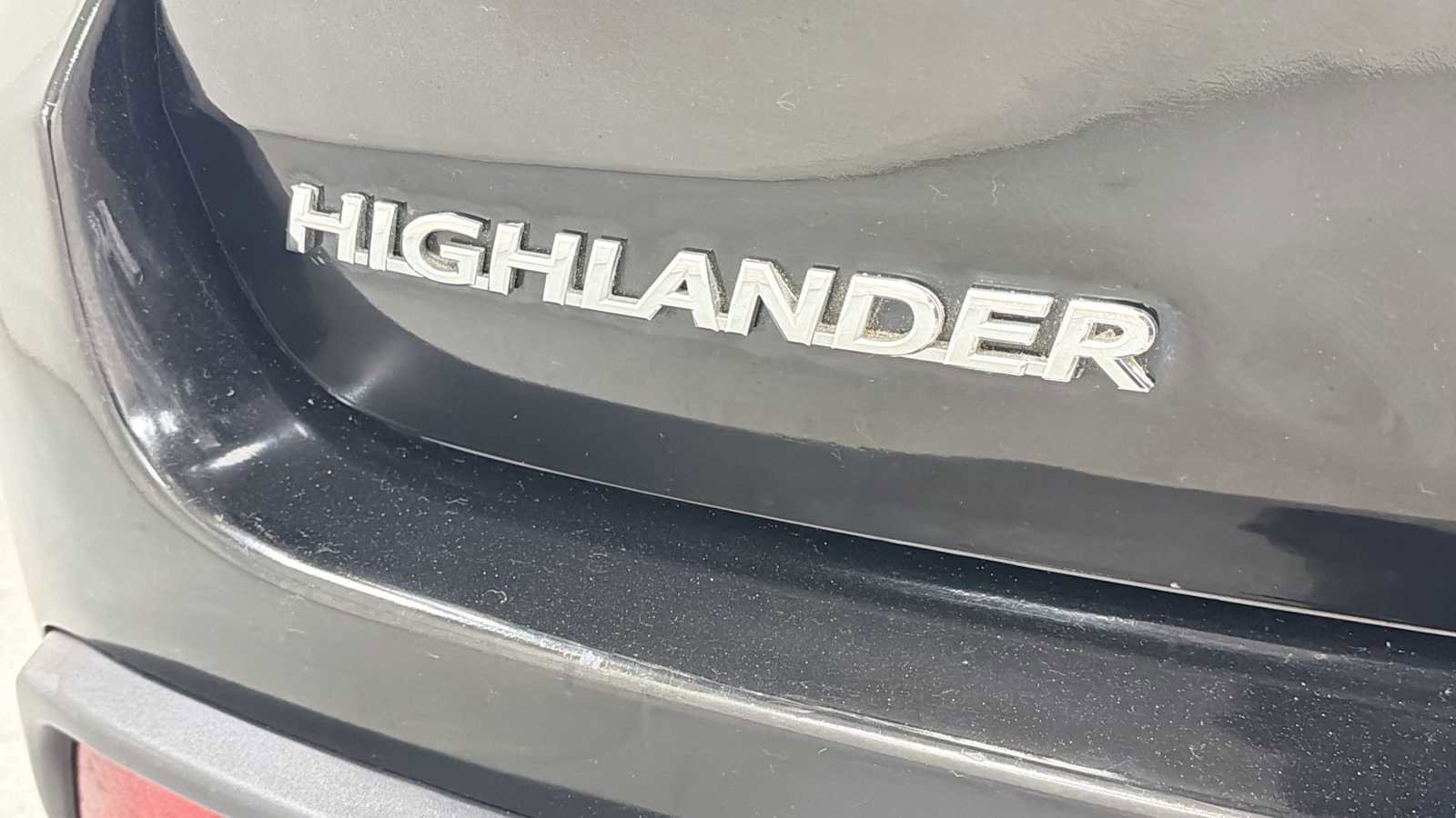 Certified 2018 Toyota Highlander LE FWD image 28