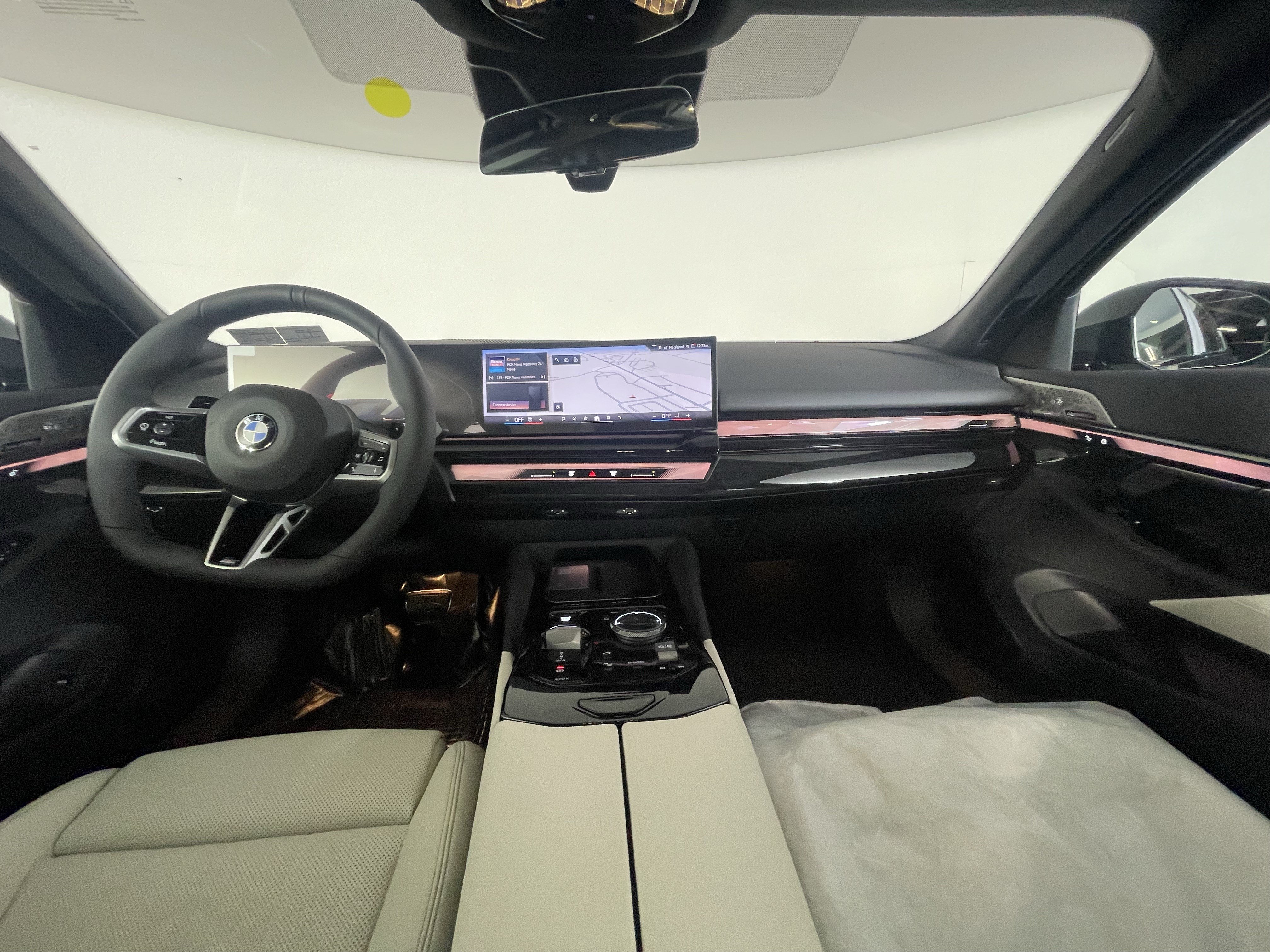 New 2027 BMW 530i xDrive w/ M Sport Package AWD/4WD image 18