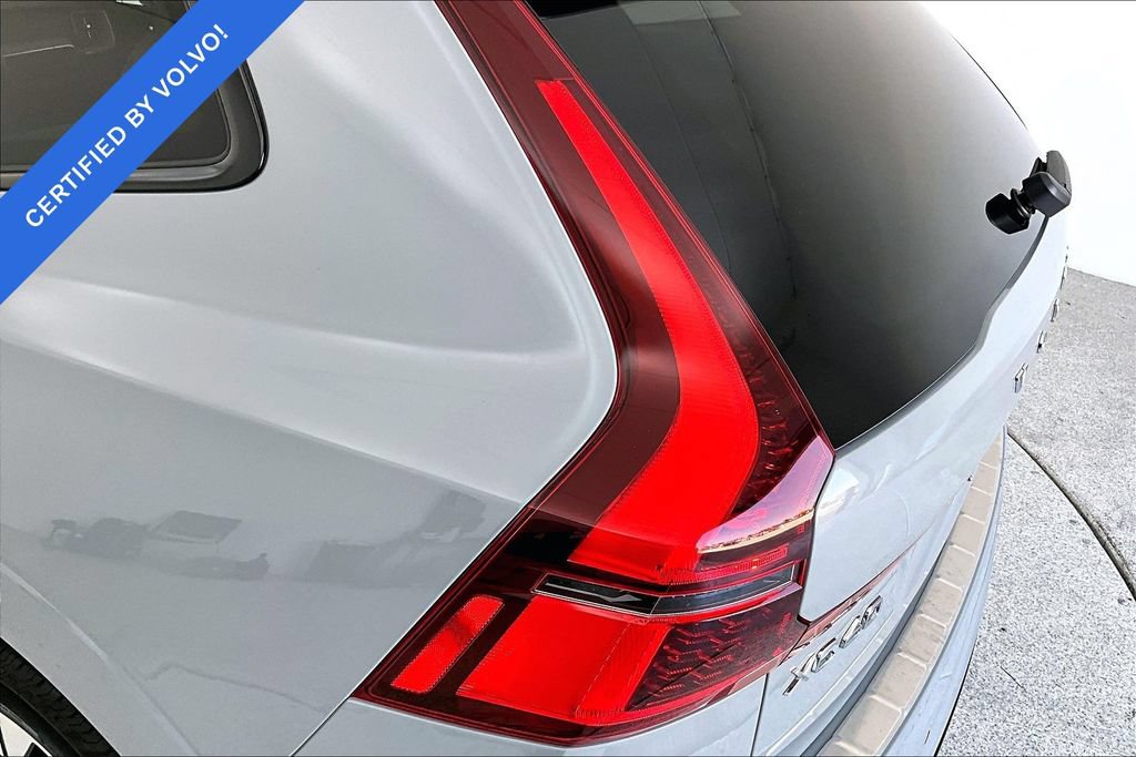 Certified 2026 Volvo XC60 B5 Plus AWD/4WD image 40