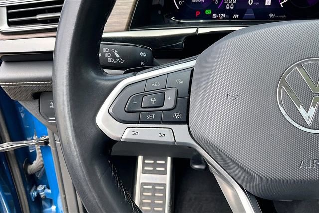 Used 2025 Volkswagen Atlas SEL Premium R-Line AWD/4WD image 18