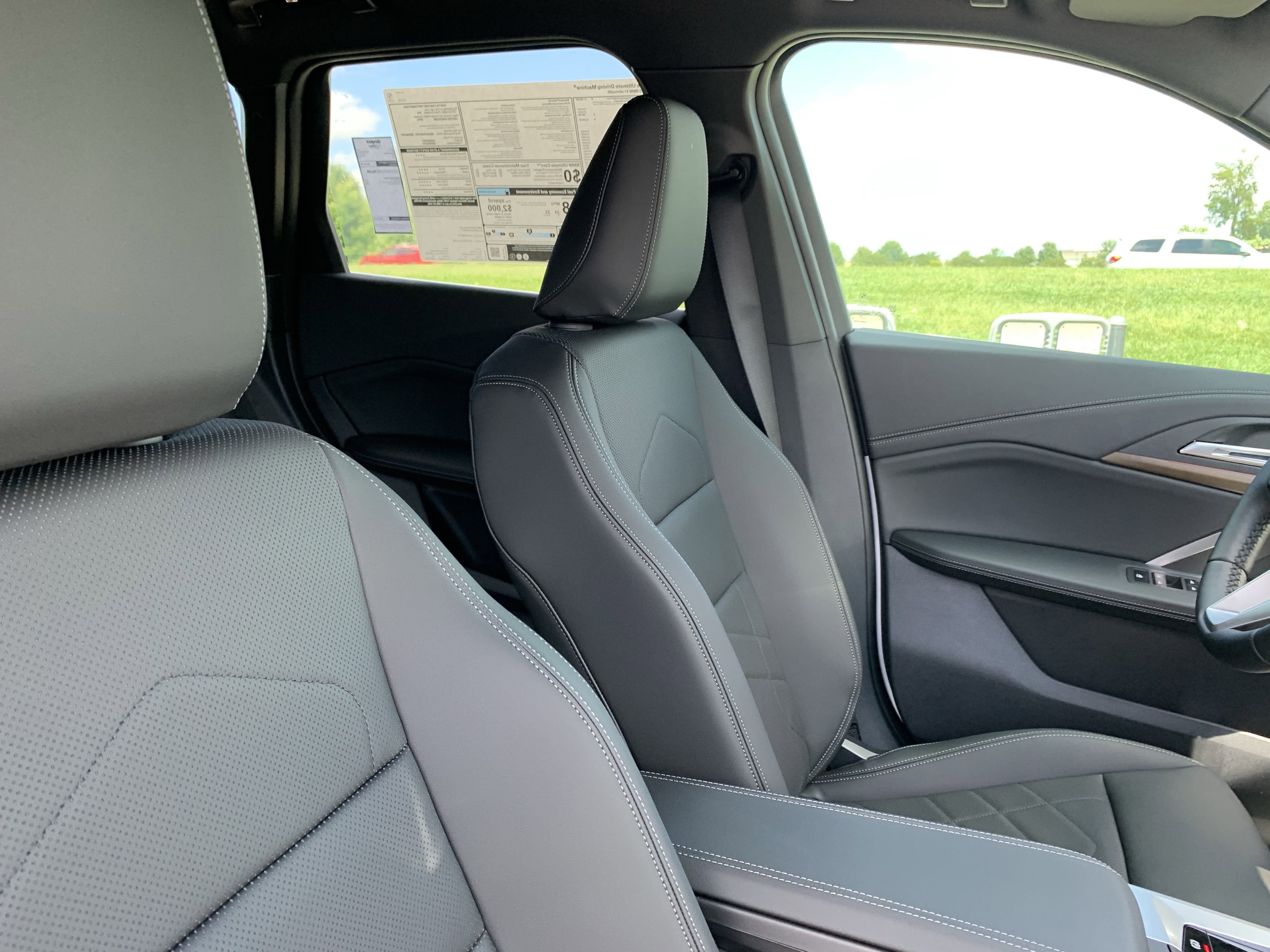 Used 2025 BMW X1 xDrive28i w/ Technology Package image 21