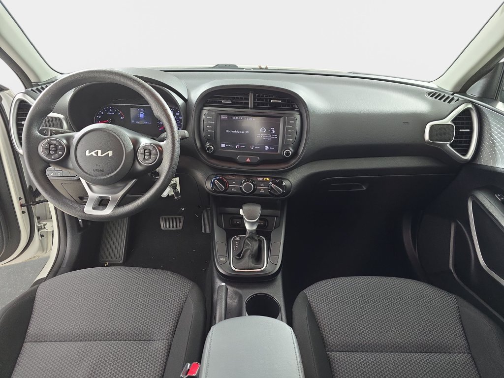 Used 2022 Kia Soul LX w/ Technology Package FWD image 14