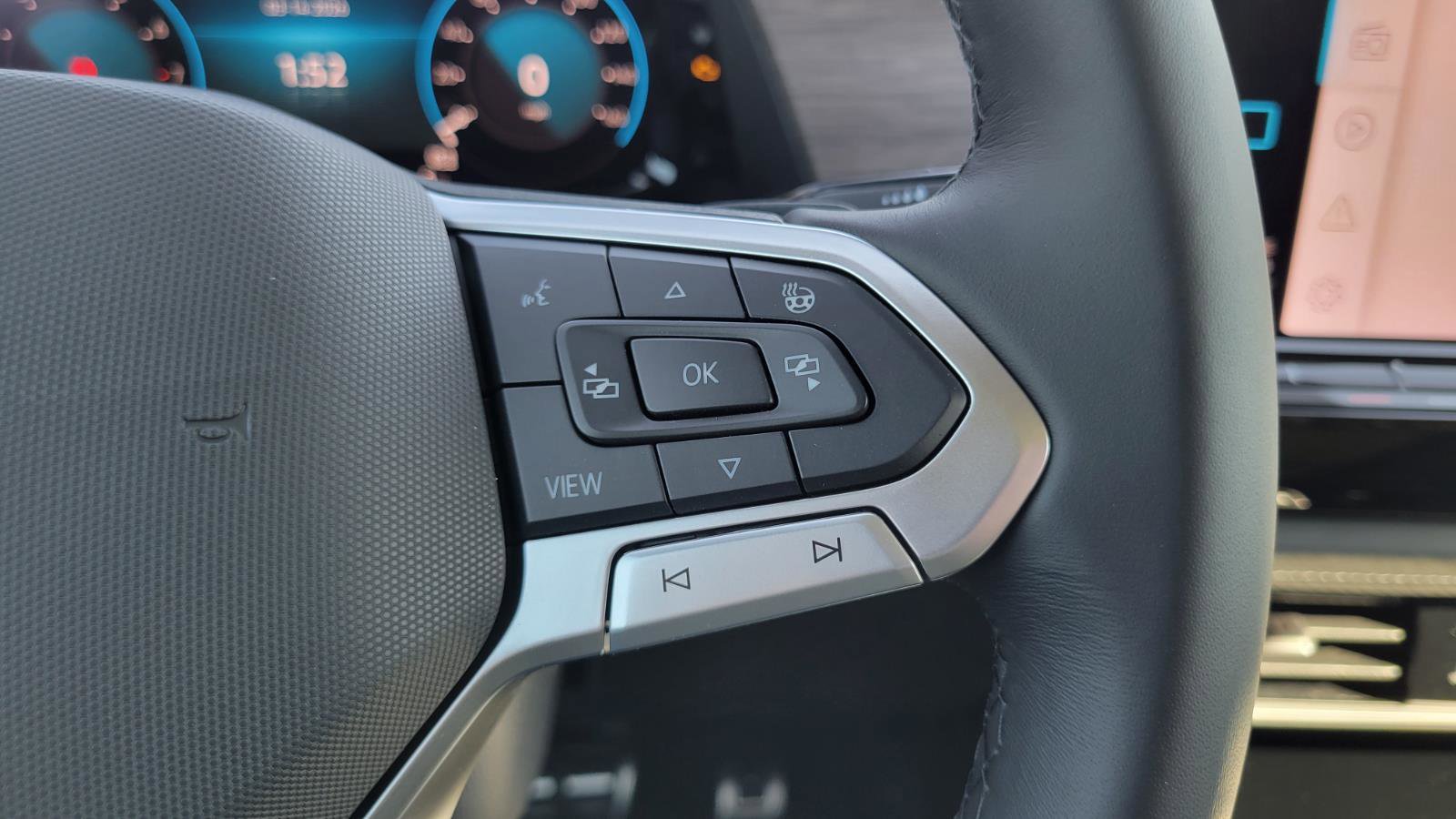 New 2026 Volkswagen Atlas SEL Premium R-Line image 29