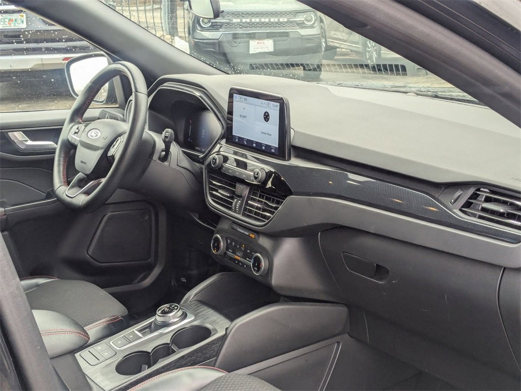 Used 2024 Ford Escape ST-Line image 32