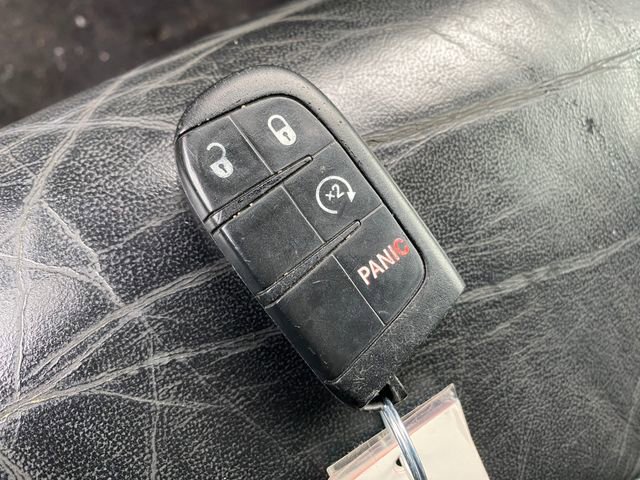 Used 2011 Dodge Journey R/T image 14