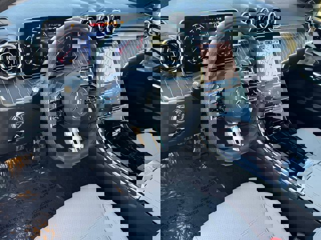 Used 2024 Mercedes-Benz C 300 4MATIC Sedan image 17