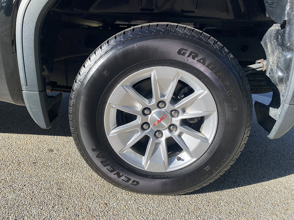 Certified 2023 GMC Sierra 1500 SLE AWD/4WD image 10
