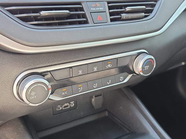 Certified 2025 Nissan Altima 2.5 S FWD image 24