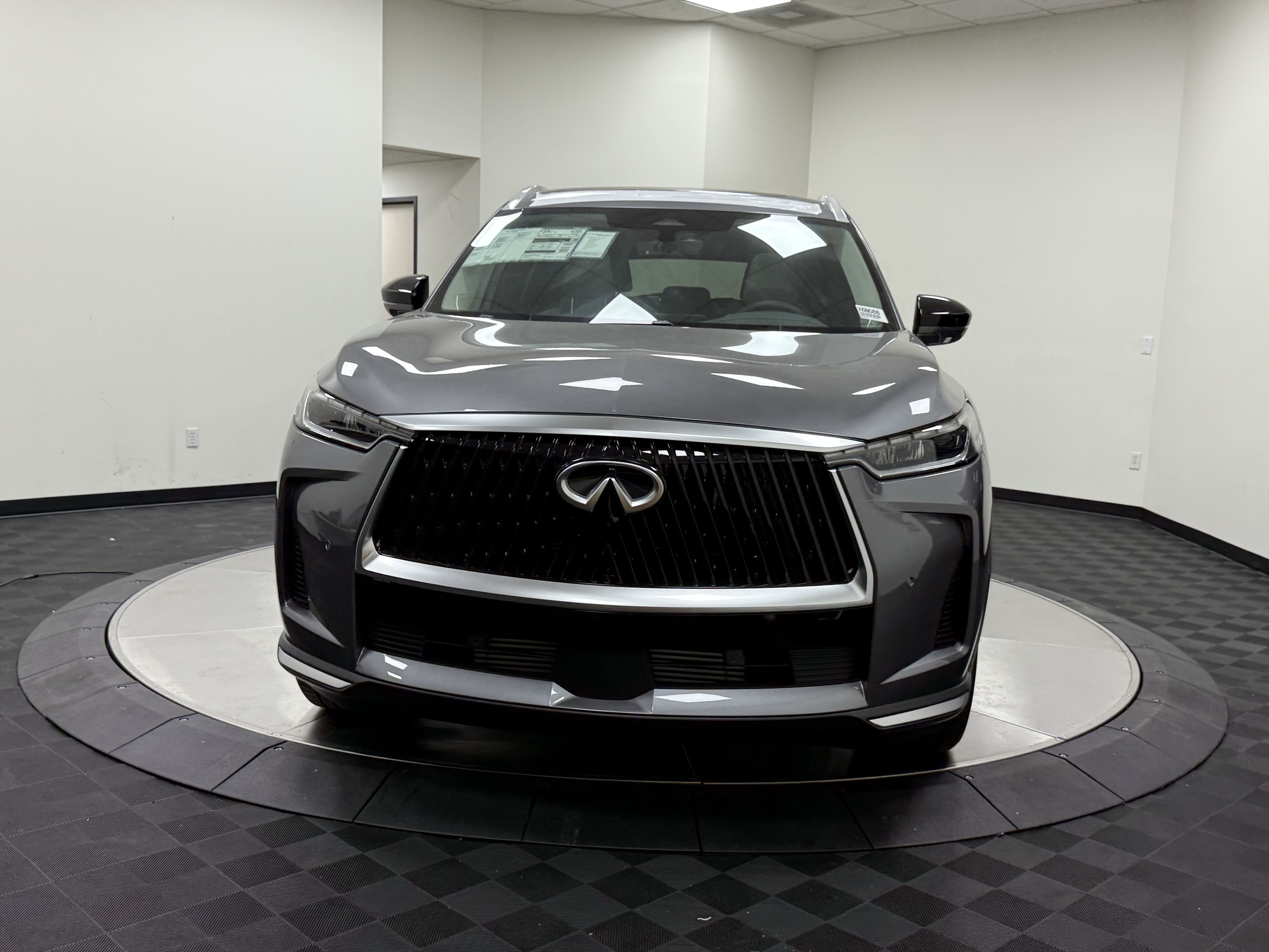 Certified 2027 INFINITI QX60 Luxe w/ Cargo Package FWD image 2