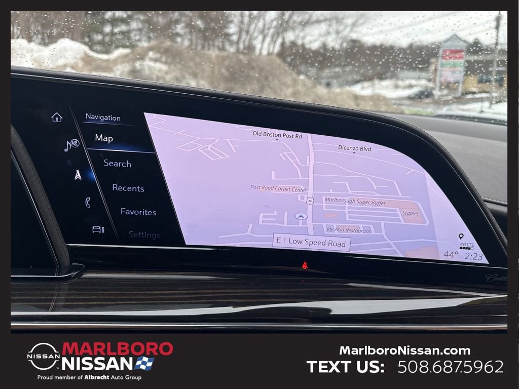 Used 2022 Cadillac Escalade Premium Luxury w/ Performance Package image 36