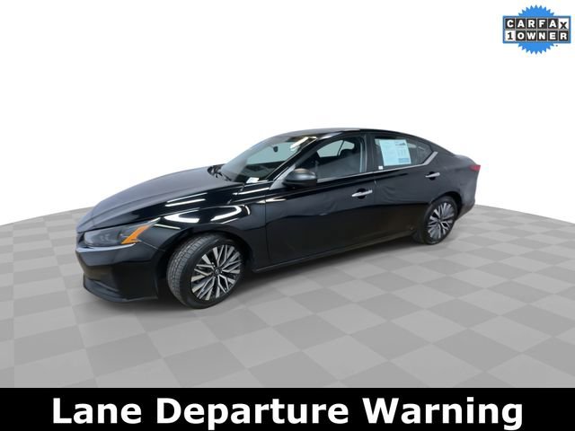 Used 2024 Nissan Altima 2.5 SV image 7