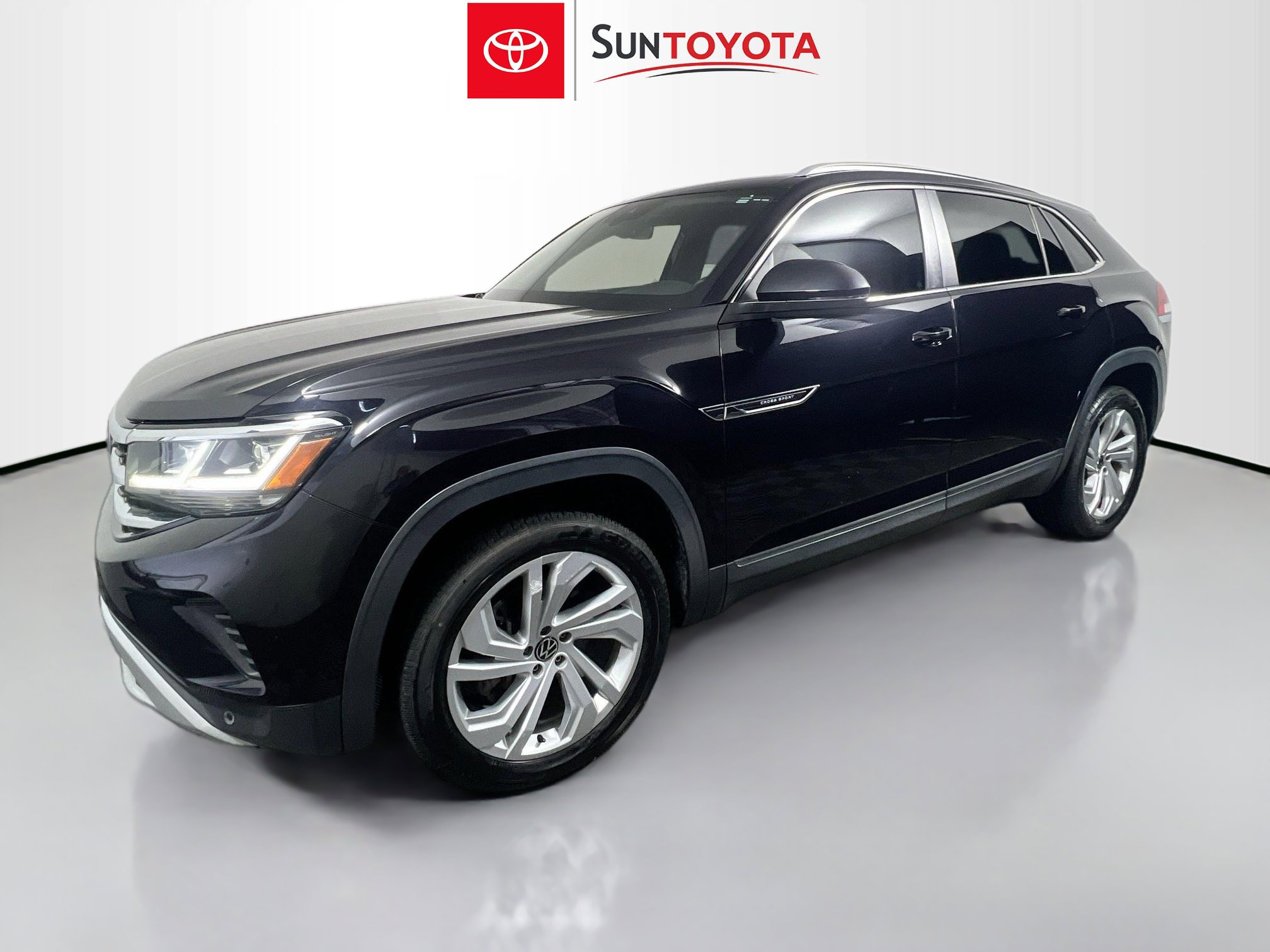 Used 2020 Volkswagen Atlas Cross Sport SEL image 9