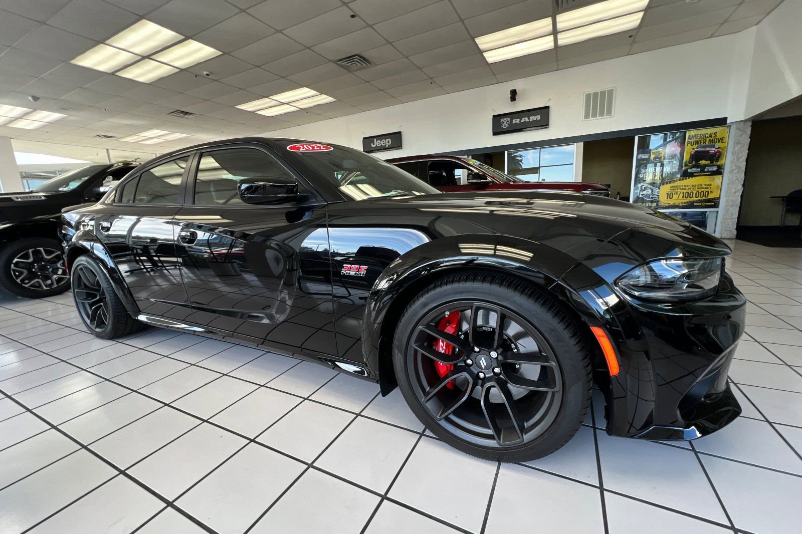 Used 2022 Dodge Charger Scat Pack image 3
