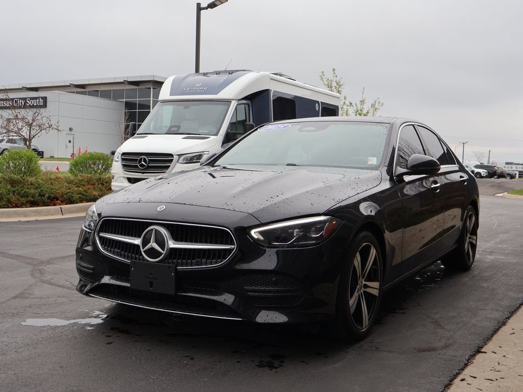 Certified 2025 Mercedes-Benz C 300 4MATIC Sedan image 3