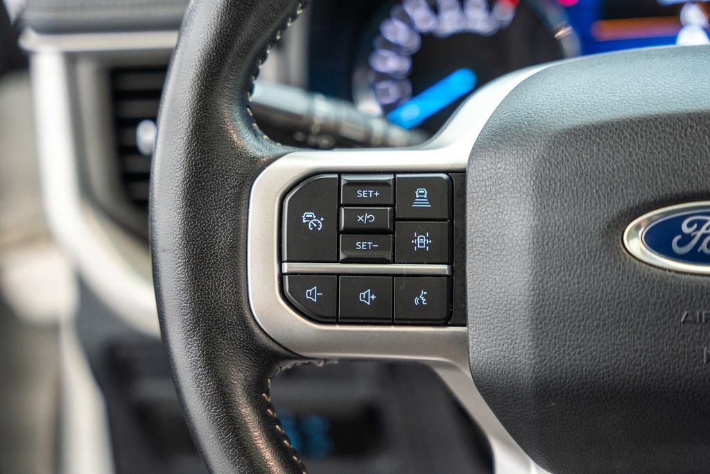 Used 2022 Ford Expedition XLT AWD/4WD image 35
