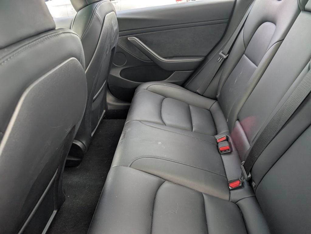 Used 2023 Tesla Model 3 Standard Range RWD image 7