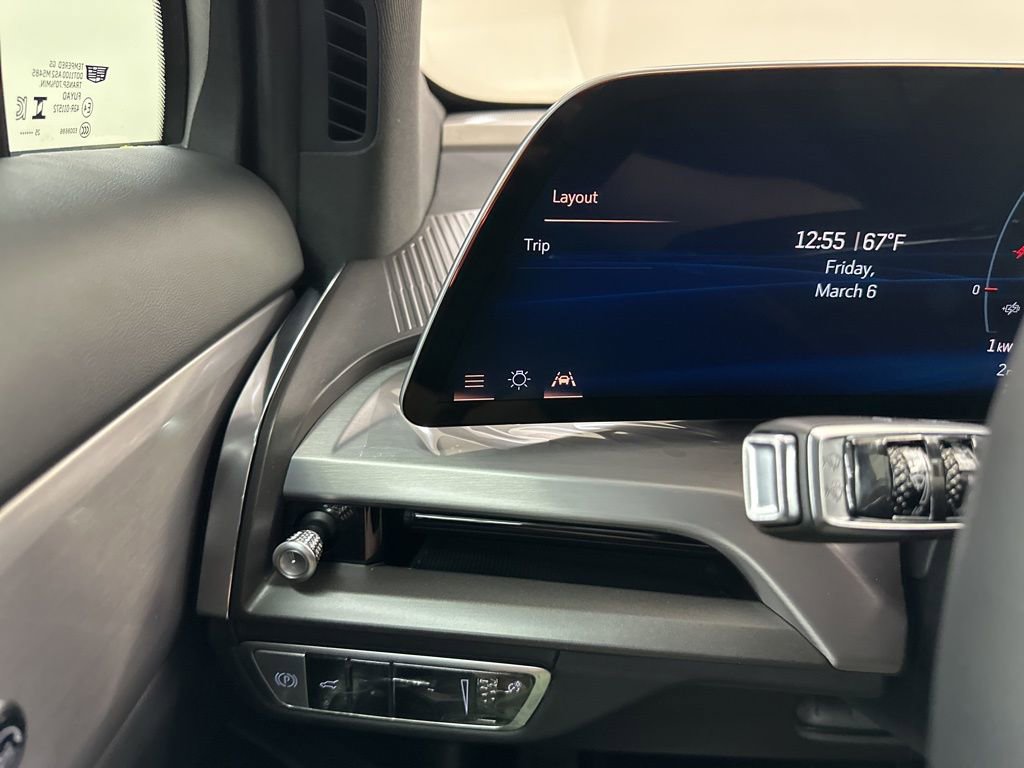 New 2026 Cadillac Vistiq Sport image 38