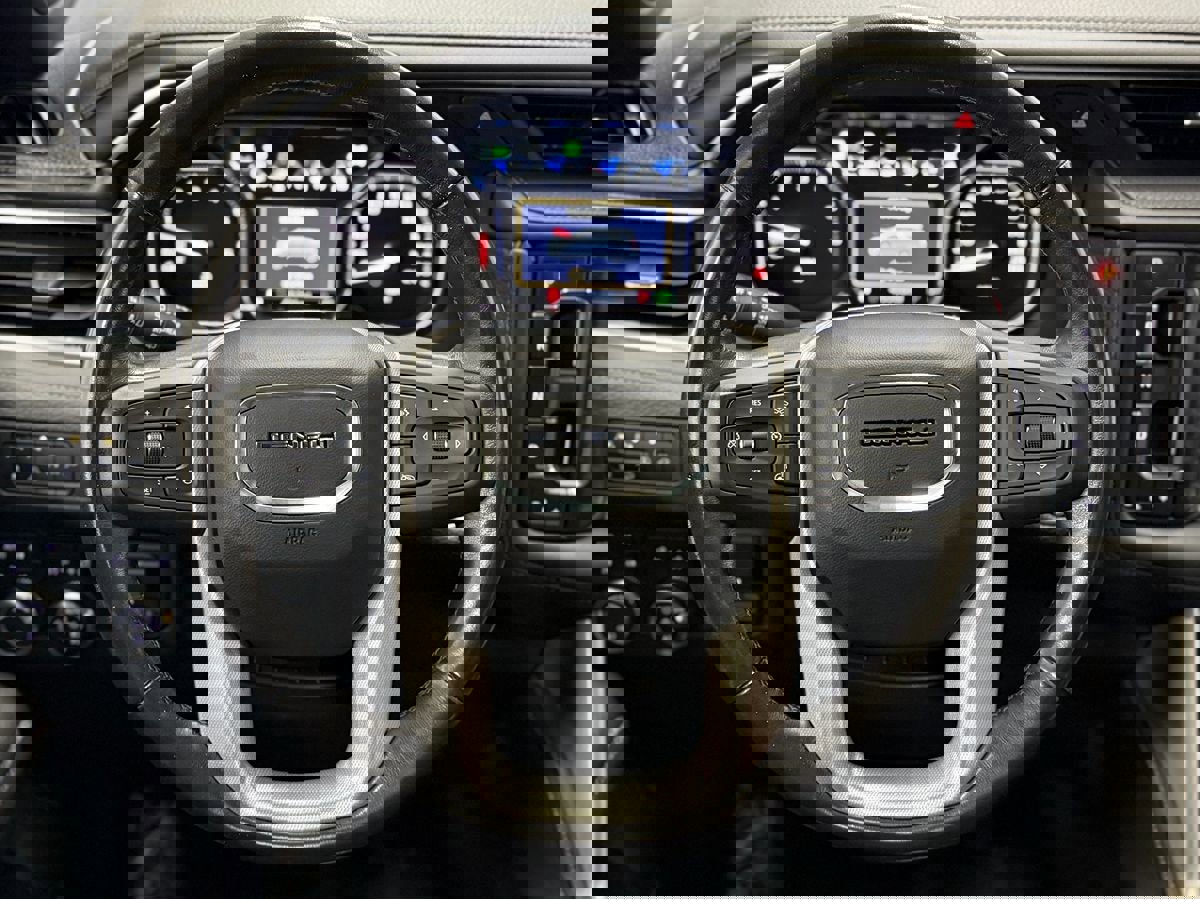 Used 2021 GMC Yukon Denali image 22