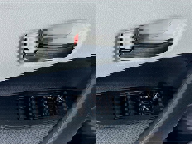 Certified 2022 Toyota Corolla LE image 17