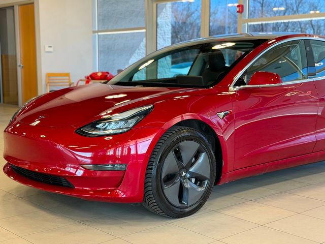 Used 2018 Tesla Model 3 Performance image 3