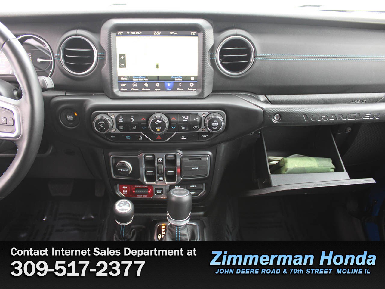 Used 2023 Jeep Wrangler Unlimited Rubicon 4xe w/ Cold Weather Group AWD/4WD image 17